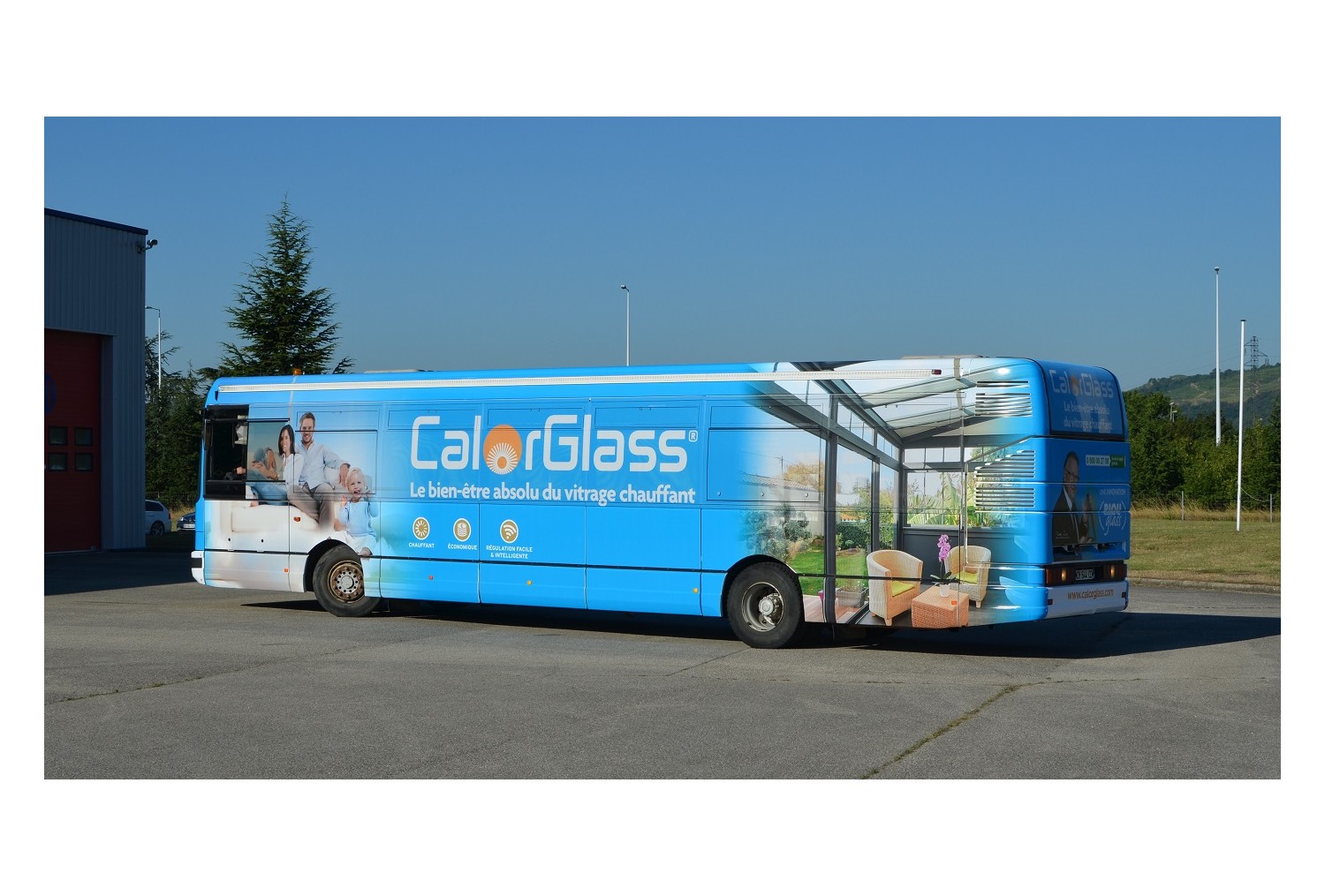 Salon Batimat : RIOU Glass exposera avec son « showroom bus »